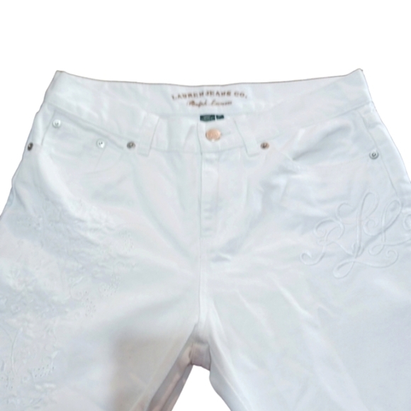 Ralph Lauren WhiteEmbroidered Girlfriend Jeans Cropped Ankle Jeans size 4 Petite - Picture 3 of 10
